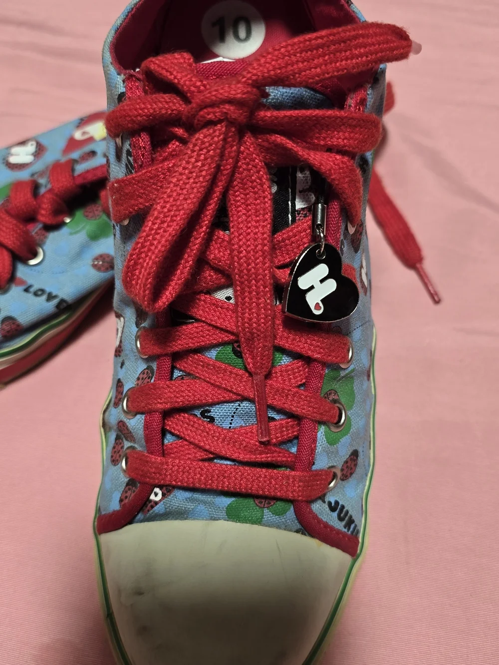 Harajuku Lovers Blue Printed Sneakers with Red Laces